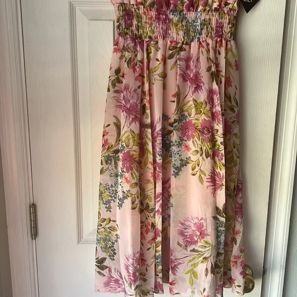 Ladies pink floral sleeveless dress - Picture 5 of 9